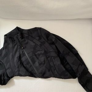 Lululemon Define Jacket SZ 4 Camo